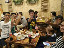 大石桥烧烤加盟,学烧烤技术,开烧烤店多少钱疯狂烤翅加盟